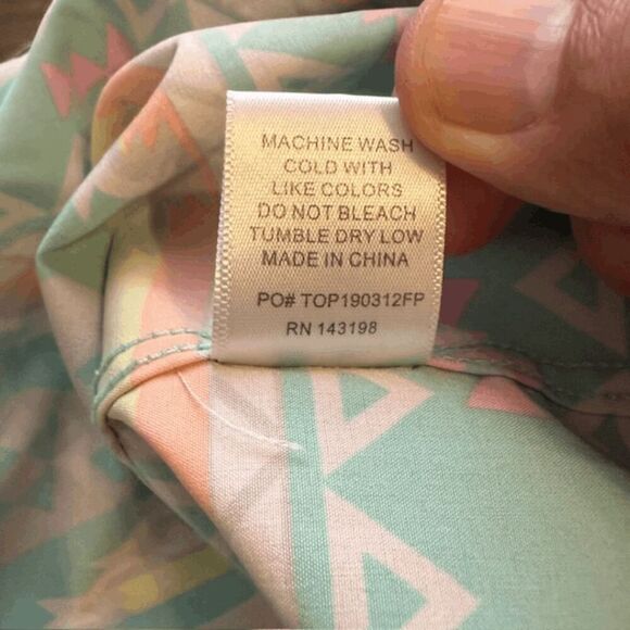 Chubbies Men's High Low Hem Aztec Print Short Sleeve Polo Shirt Multicolor Large - Picture 4 of 7